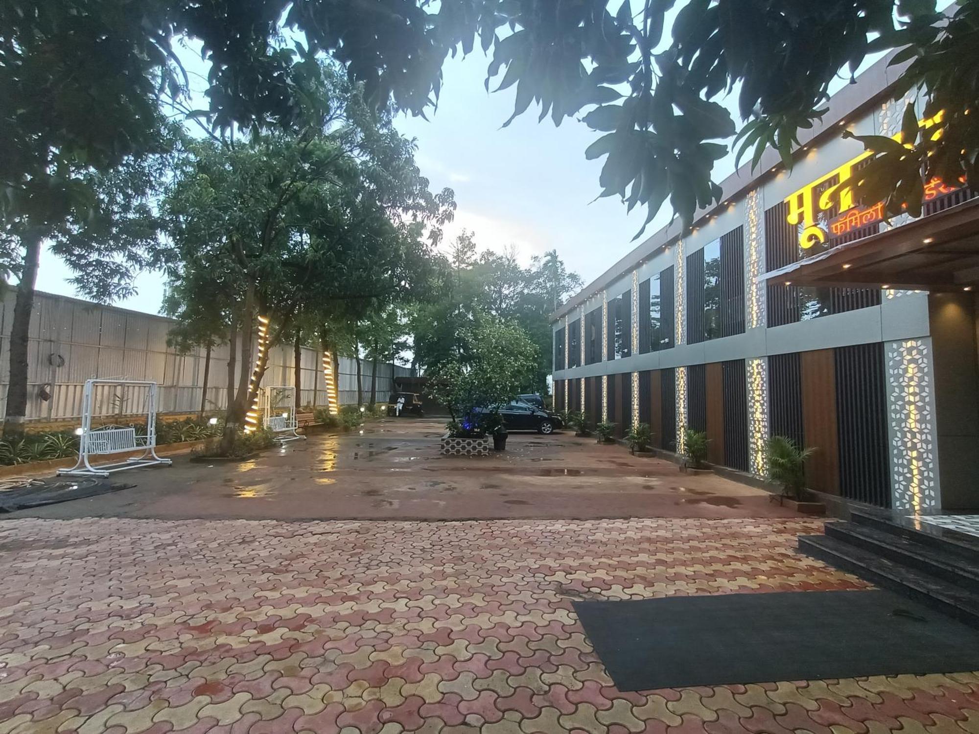 Hotel Moon Lite Residency - Marve Road Malad West Mumbai Luaran gambar
